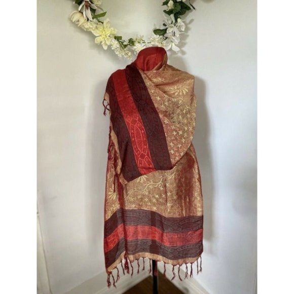 Vintage Shiny Scarf Shawl with Fringe Woman's Red Gold Rectangular Scarf 60"X24" - Picture 6 of 10